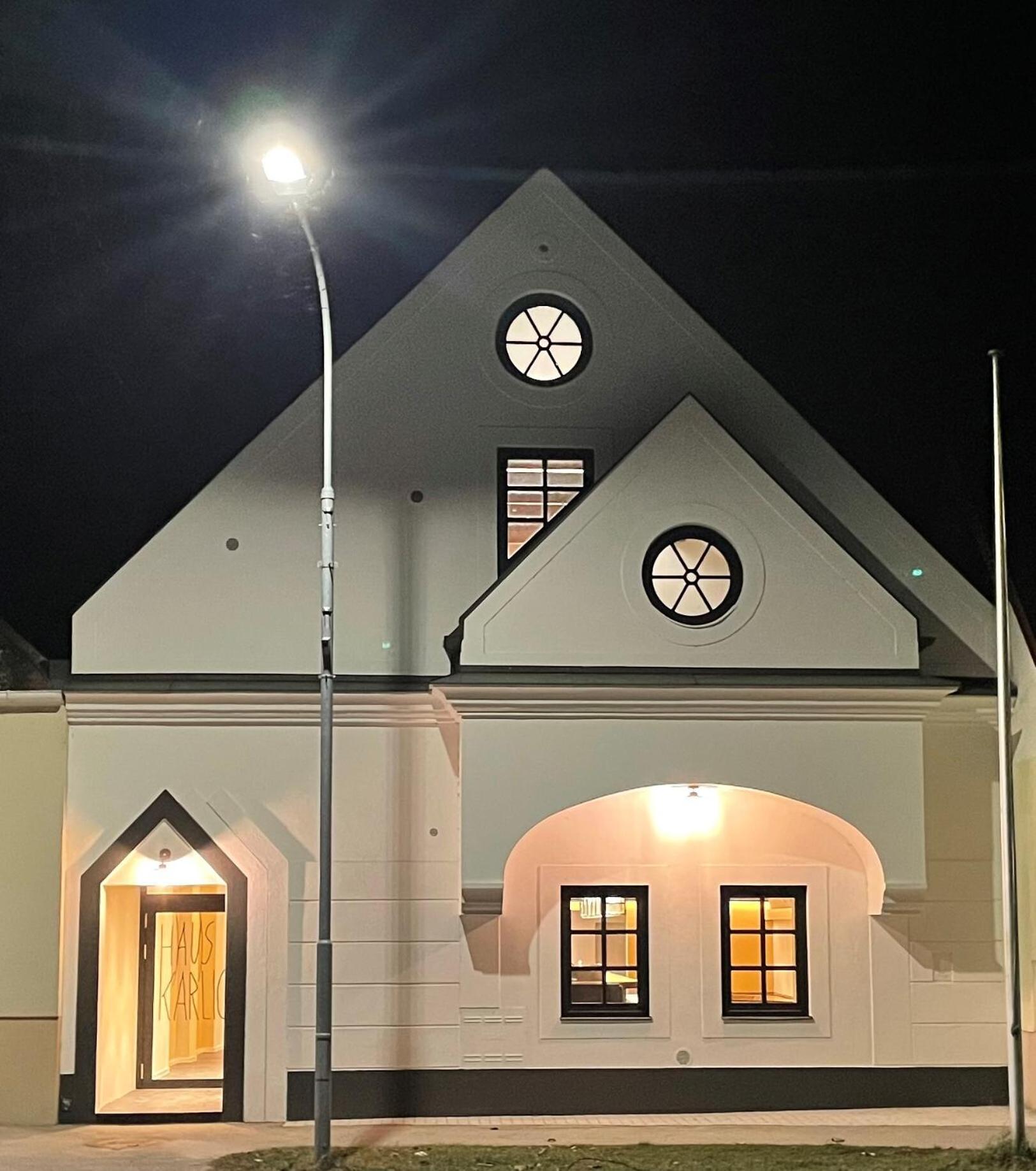 Haus Karlich Ξενοδοχείο Trausdorf an der Wulka Εξωτερικό φωτογραφία